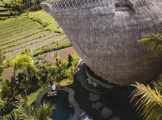 Veluvana Bali Villa